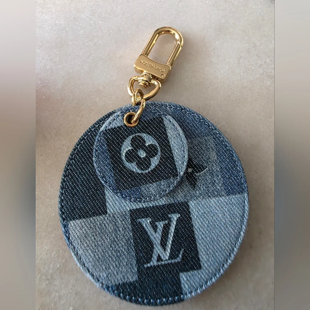 Louis Vuitton Patchwork Denim Key Charm - Picture 1 of 5